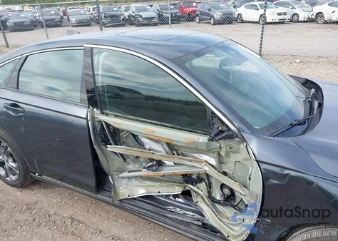 2024 Honda Accord Ex z USA, uszkodzony, nr VIN 1HGCY1F34RA081705